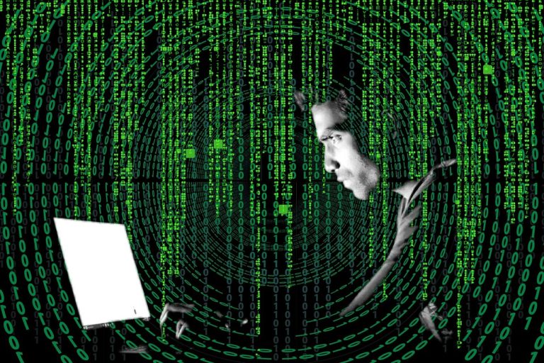 A LIRE : Les entreprises désormais victimes de la rivalité entre cyberhackers